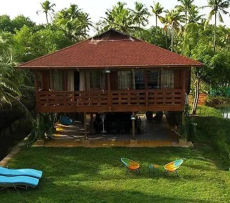 Vinis Farm - A Private Island Stay -Privacy Redefined !!! Mundrothuruth Exterior photo